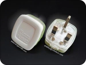 Britanski električni utikač