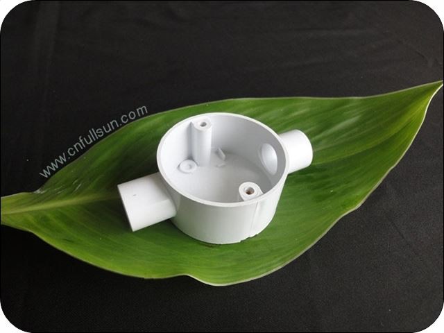 PVC conduit box 1 Way Self Gasenje
